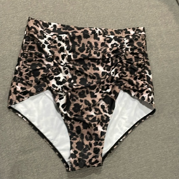 COCOPEAR Women Ruched High Waisted Bikini Bottom Tummy Control Animal print - Picture 2 of 8